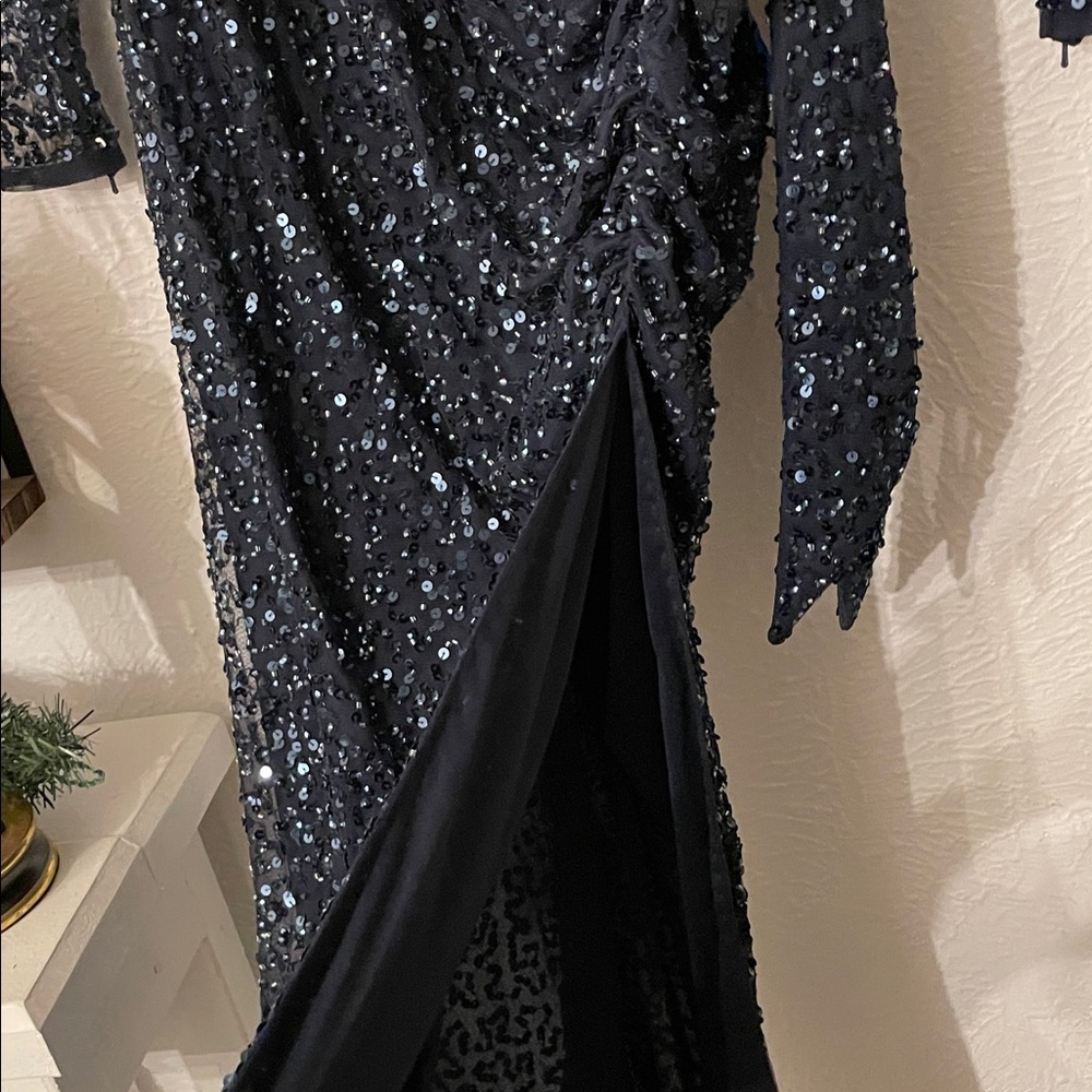 NWT MAC DUGGAL Sequin Wrap Gown Dress Size 4 - Picture 10 of 10
